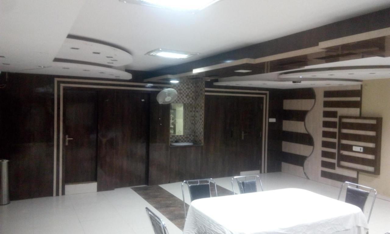 Hotel Priya Palace Ranchi Bagian luar foto