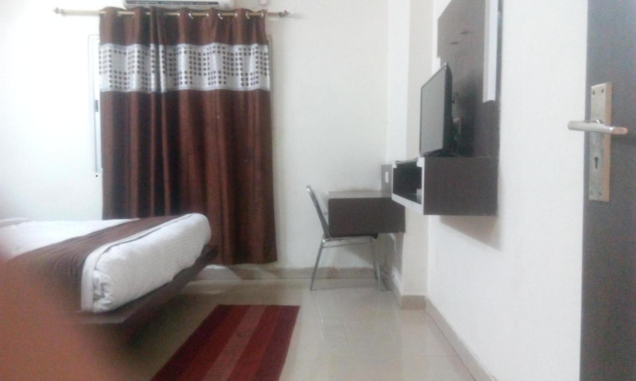 Hotel Priya Palace Ranchi Bagian luar foto