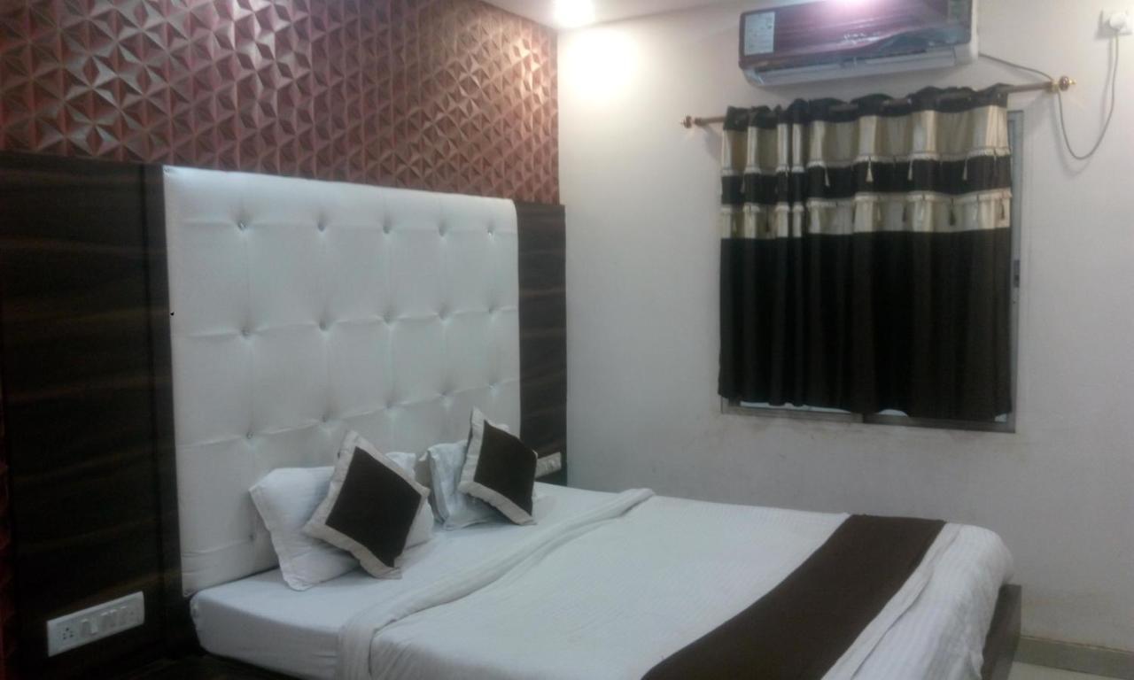 Hotel Priya Palace Ranchi Bagian luar foto